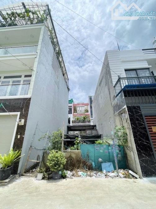 Đất Thổ Cư đường THẠNH XUÂN 43, phường THẠNH XUÂN, Q12, dt 80m2 (5,5mx15m), Hẻm 6m - 1