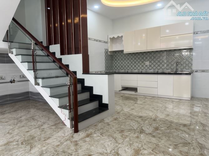 BÁN NHÀ 4 TẦNG MỚI ĐẸP – HƯƠNG LỘ 2 -NGANG KHỦNG 5.7M – HXH 5PN – Chỉ:6.3 Tỷ-SHR Chính Chủ - 1