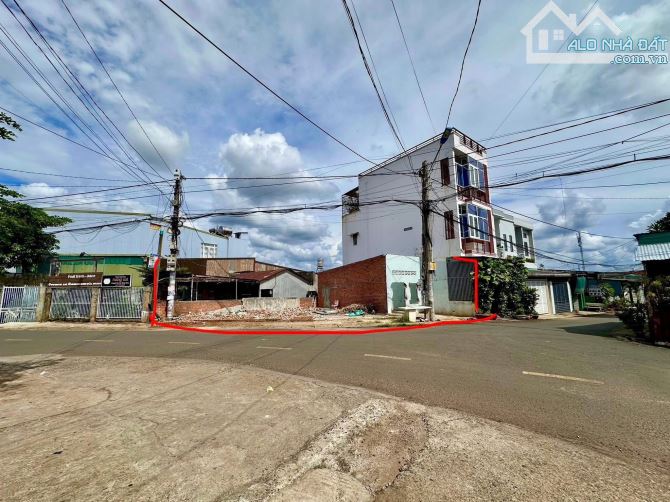 CHỦ THIỆN CHÍ BÁN LÔ ĐẤT MẶT TIỀN ĐƯỜNG NƠ TRANG GƯH - DT: 133M2 - GIÁ: 3.3 TỶ - 1