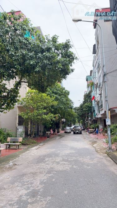 ĐẤT ĐẤU GIÁ KIẾN HƯNG, HÀ ĐÔNG  PHÂN LÔ VỈA HÈ, LÔ ÁP GÓC CỰC ĐẸP 51M2 GIÁ 12,4 TỶ - 1