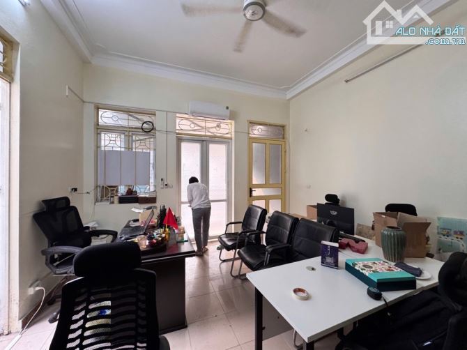 Nhà lô góc Quang Tiến 80m² x 5 tầng, full nội thất, ô tô đỗ cửa – giá 10,5 tỷ - 1