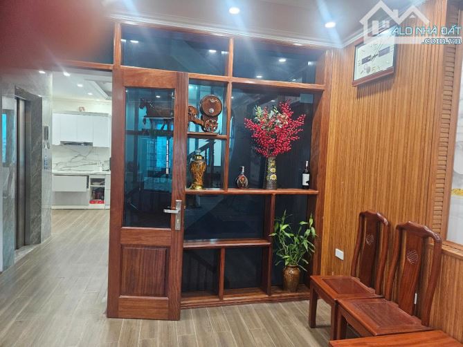 BÁN NHÀ VĂN PHÚ - PHÂN LÔ VỈA HÈ Ô TÔ TRÁNH ĐỖ NGÀY ĐÊM - DÂN XÂY - THANG MÁY NHẬP KHẨU - - 1