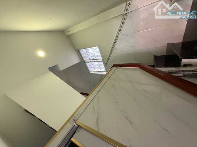 🔥 NHÀ MẶT TIỀN CỰC ĐỈNH – LÊ VĂN SỸ, P.2, TB, 30m2, 3 TẦNG, 3 PN, 4 WC . GIÁ: 10,5 tỷ🔥 - 1