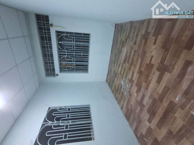 BÁN NHÀ NÁT DIỆN TÍCH KHỦNG NGANG 6M, 86M2 HẺM THÔNG. Chỉ 80tr/m2 - 1
