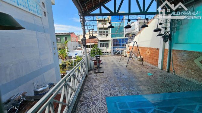 Gía rẻ nhất khu vực! Bán nhà MT Nguyễn Trọng Tuyển, Phú Nhuận, 5 x 20m, 2 lầu. chỉ 23 tỷ - 1