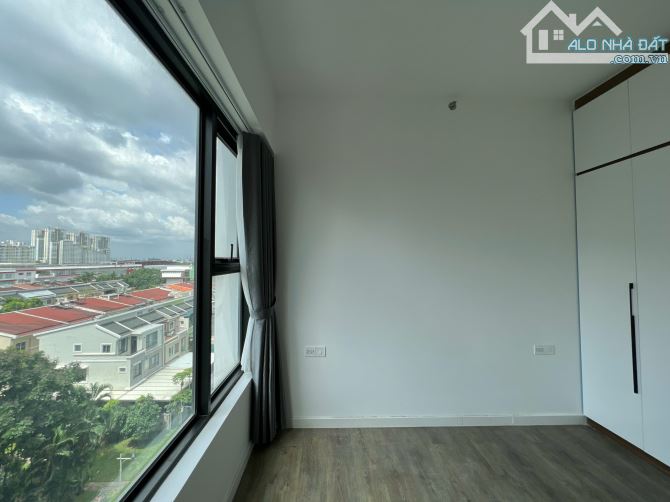 Cần cho thuê gấp căn hộ chung cư Hưng Phúc 3PN, nhà Nội thất dính tường. - 1