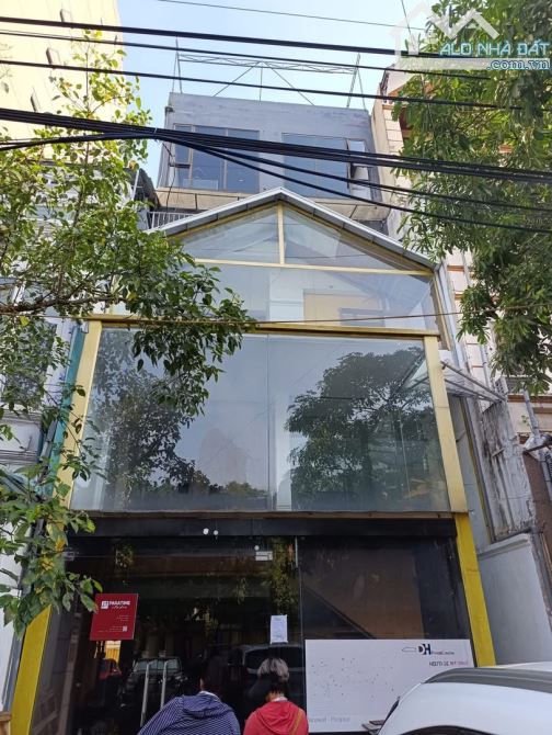 BÁN TOÀ NHÀ VĂN PHÒNG VIP PHỐ HÀO NAM QUẬN ĐỐNG ĐA-DT 150M2 MT 7.2M-GIÁ 70.9 TỶ - 1