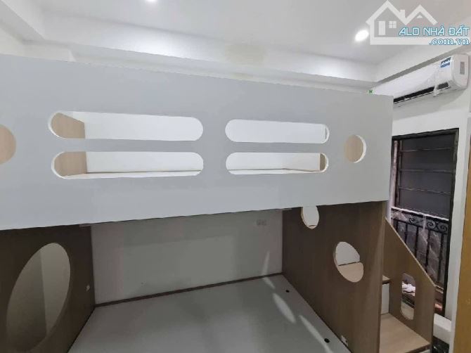 LÔ 2 THOÁNG - CC MINI- ĐỐNG ĐA - Ô TÔ CÁCH 10M -80TR/ THÁNG - 90M2 GIÁ 14 TỶ - 1
