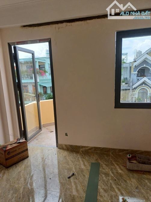 Nhà CĂN GÓC 3 tầng nguyên căn mới xây KDC Tân Tiến - Kênh Tham Lương 15tr/th - 1
