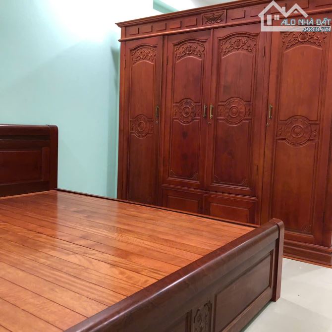 Cho thuê căn hộ ccmn ngõ 82 Yên Lãng - 1