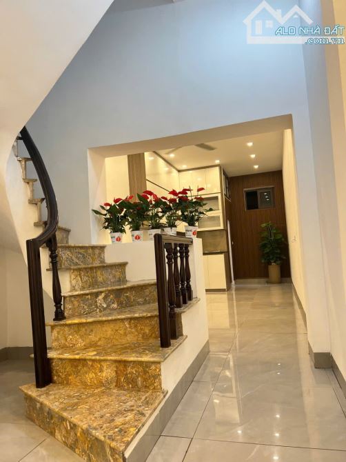 2 MẶT NGÕ - Ô TÔ - DT 62M 3 TẦNG - TRUNG TÂM PHÙNG KHOANG NAM TỪ LIÊM GIÁ YÊU THƯƠNG - 1