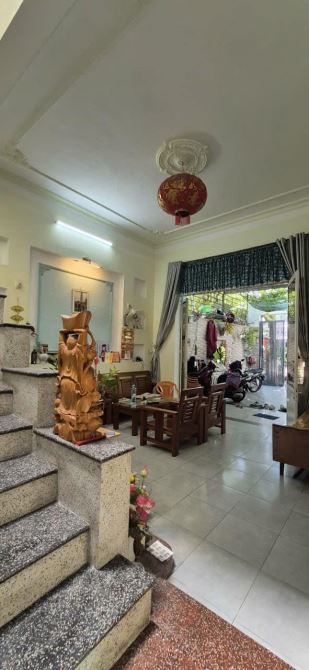 🏩 Bán nhà 2 tầng mt đường 7m5 Nguyễn Xí, 100m2, giá 7.18 tỷ tl - 1