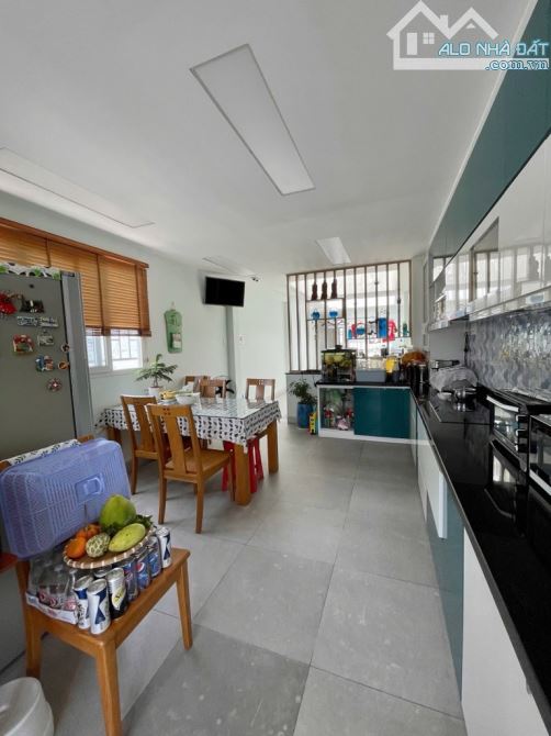 🏡 VỊ TRÍ VIP QUẬN 10 – HẺM XE HƠI – NHÀ ĐẸP 5 TẦNG – 84M² – 7PN – NỞ HẬU – GIÁ 16.7 TỶ - 1