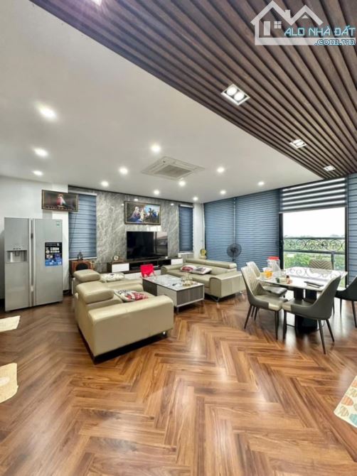 SIÊU PHẨM 7 TẦNG NGUYỄN SƠN – LONG BIÊN, LÔ GÓC 2 MẶT ĐƯỜNG Ô TÔ TRÁNH VỈA HÈ – FULL ĐỒ - 1
