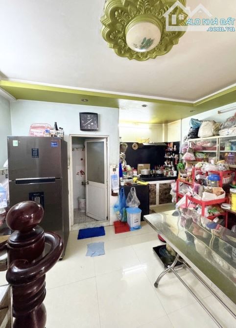2,8tỷ bán nhà Bình Tân, Miếu Bình Đông, 39m2, 3 tầng, 2 PN, sổ chung vi bằng - 1
