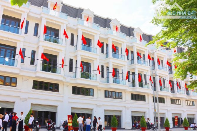 BÁN NHÀ PHỐ SHOPHOUSE AN SƯƠNG TP HCM - 1