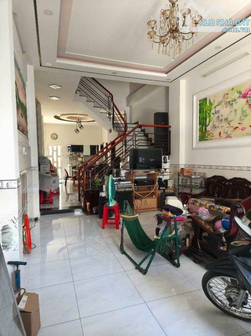 NHÀ 4 tầng,đường THỚI AN 13, phường THỚI AN, Q12, DT 101,9m2 ( 4,5m x 23m )hẻm 5m - 1