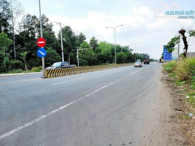 Bán đất 70m2 giá 1 tỷ 590 ngay khu dự án Trung Quân phường Bến Cát tpHCM - 1