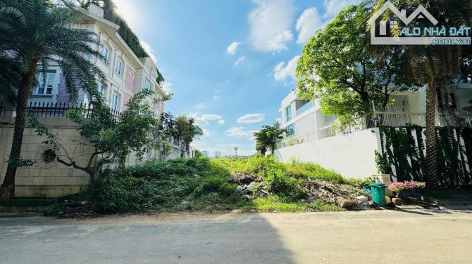 Đất biệt thự VIEW GIÁP SÔNG khu compound Nguyễn Văn Hưởng. DT 615m2. Giá 135 tỷ TL - 1
