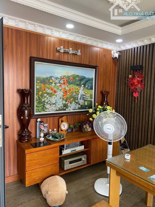 NGỘP 🌈NHÀ 5 TẦNG THANG MÁY NGANG 8M SHR GIÁ MỚI 11 TỶ - 1