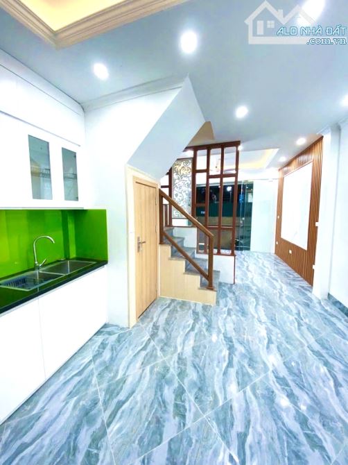 5 TẦNG DÂN XÂY, 2 THOÁNG VĨNH VIỄN, 30m Ô TÔ TRÁNH, TIỆN ÍCH BẠT NGÀN, Ở HOẶC ĐẦU TƯ CHO T - 1