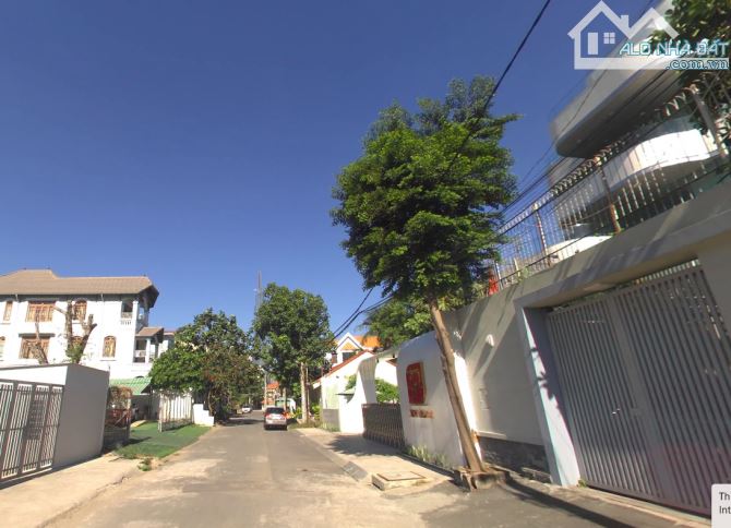 Bán khuôn đất xây cao HẦM/6TẦNG - MT đường nhánh Trần Não. DT 10x17M. Giá 32 tỷ TL - 1