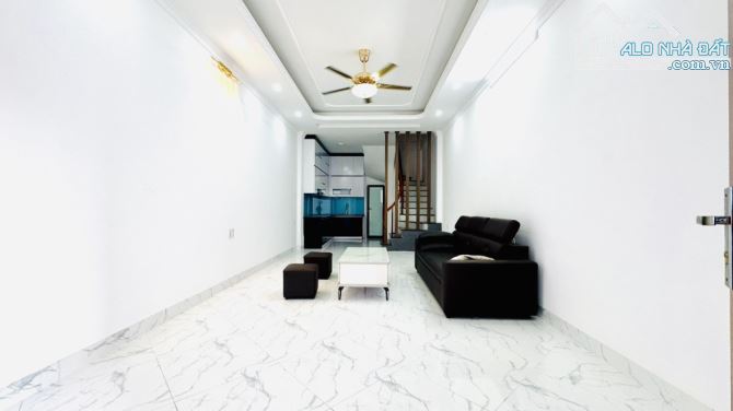 BÁN NHÀ P VIỆT HƯNG LONG BIÊN, 5 TẦNG 4 NGỦ DT 103M² – GIÁ NHỈNH 12 TỶ - 1