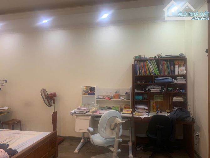 Bán Nhà Liền Kề KĐT Văn Phú Gần MP Tống Tất Thắng Ở Ngay 90m GIá 20 Tỷ - 1