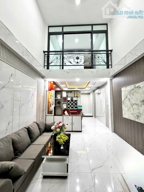 Vị trí tam giác vàng! Bán nhà HXH 8m -4tầng mới cứng-4pn4wc-DT 4x10m-giáp Phú Nhuận - 1