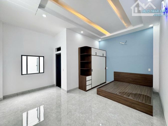 CHỦ GỞI BÁN NHÀ 1 TRỆT 2 LẦU 3 TẤM ĐÚC THUỘC KDC HOÀNG MINH CHÁNH P.HOÁ AN. GIÁ CHỈ 4,8 TỶ - 12