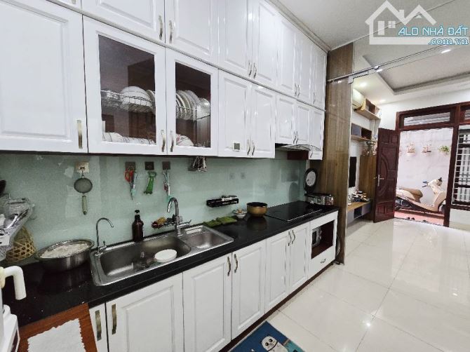 💥Oto tránh trước cổng - nhà đẹp Hoa Lâm X 4 tầng - tặng full nội thất - nhỉnh 6 tỉ💥 - 12