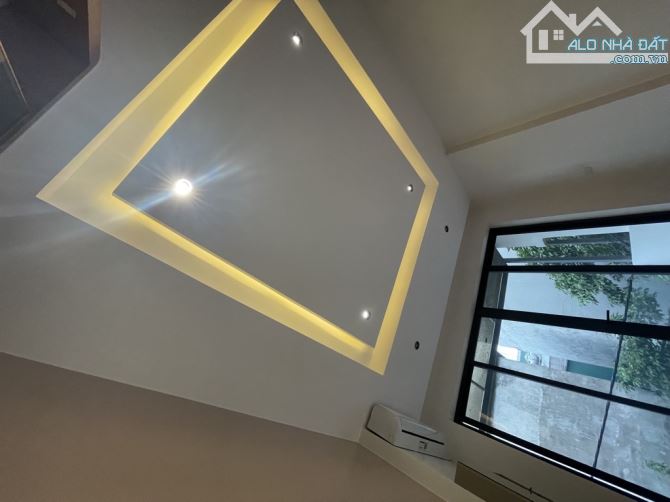 Phố Định Công - 45m2 - BA GÁC ĐỖ CỬA-1 NHÀ RA MẶT NGÕ ÔTo TRÁNH NHAU-7 TẦNG -THANG MÁY - 13