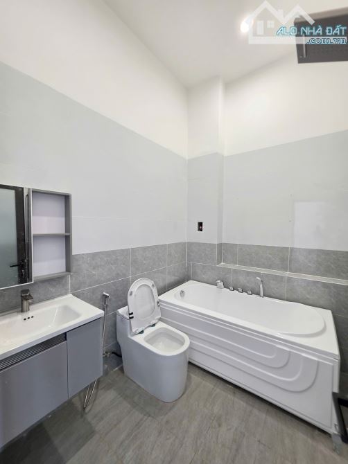 Bán nhà mới 1T2L 4.5x17m, đường N2 KDC Lê Phong An Phú 1 p. An Phú, full nội thất - 15