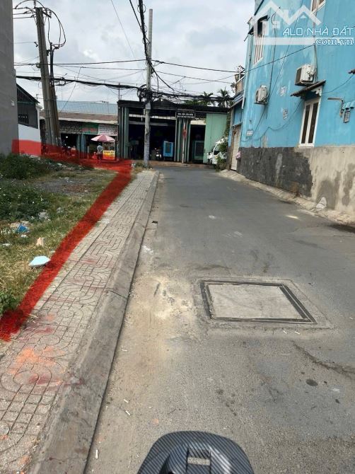Bán lô góc 2 mặt tiền đường Thạnh Xuân 13, P. Thới An mới, Quận 12 - 2