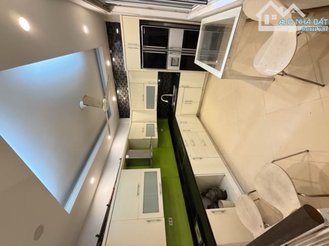 Bán nhà Ba Đình 57m2 5 tầng, 10m ra phố lớn, ô thang máy chờ, - 2