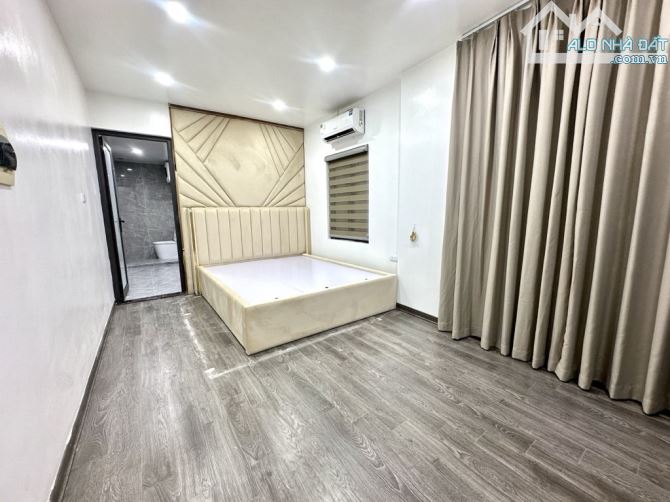 CỰC HIẾM – TRẦN KHÁT CHÂN – 30M² – VÀI BƯỚC RA Ô TÔ – GIÁ 6 TỶ - 2