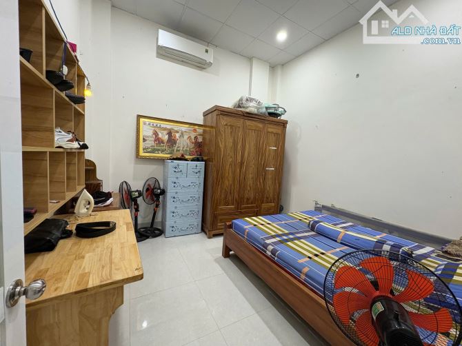 PDONG491-CHỦ GIẢN 150TRIỆU- NHÀ CẤP 4 vườn ngay TT Phước Đồng - DT 144m2 - 2