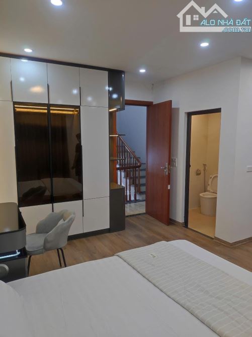 HOT. Bán nhà 5 tầng thang máy, ngõ ôtô quận Hai Bà Trưng. 43m2-MT:5,6m-11,9 tỷ - 2
