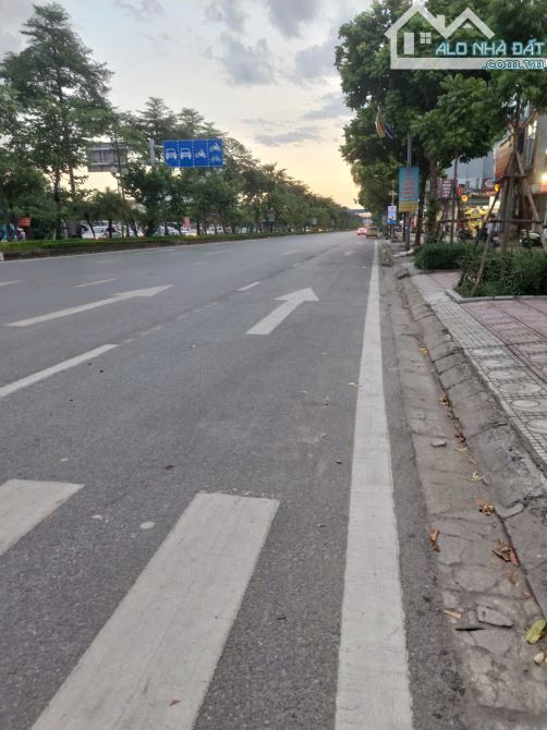 Nhà đẹp 45m², 4 tầng, ngõ ô tô tránh – 10m ra phố Ngô Gia Tự – Kinh doanh đỉnh - 2