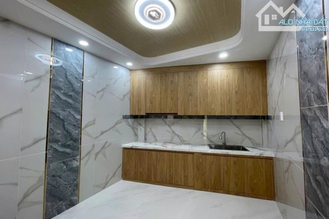 Bán nhà hẻm xe hơi, Ni Sư Huỳnh Liên, Tân Bình, 32 m² (3m x 10.5m) - Giá 4.5 tỷ TL - 2
