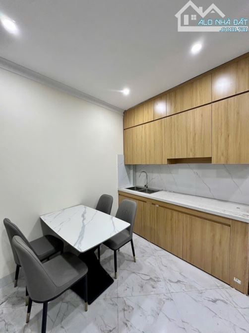 Bán nhà Bồ Đề Long Biên 36m x 6 Tầng Thang Máy Ô Tô Gần Giá 9,3 Tỷ - 2