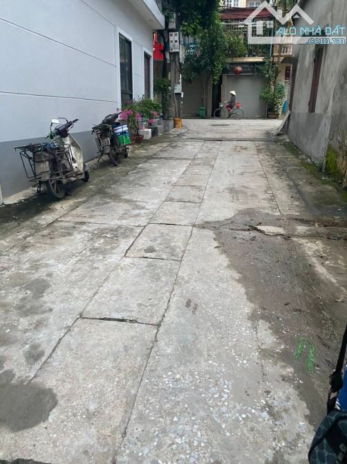 Bán đất Yên Mỹ _66m2_ ngõ ô tô tránh, kinh doanh_ 10 tỷ - 2