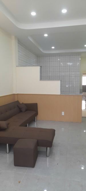 BÁN ĐẤT TẶNG NHÀ CẤP 4 ĐẸP - HẺM XE HƠI LÊ ĐỨC THỌ - GÒ VẤP - 2