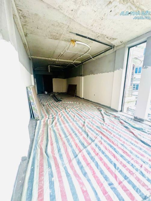 Nhà Mặt phố Nguyễn Chánh Cầu Giấy 70m2 8 tầng mặt tiền 4.7m - 2