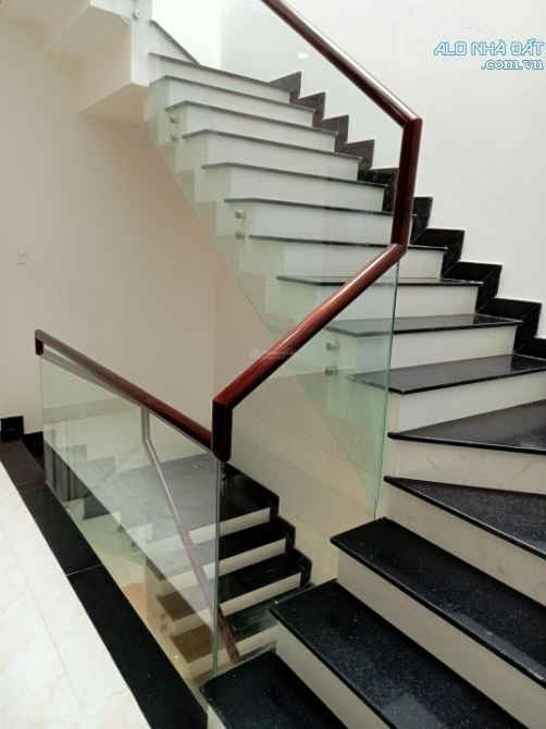 Cho thuê nhà đường Nguyễn Thái Bình, Hòa Minh, Đà Nẵng - 2