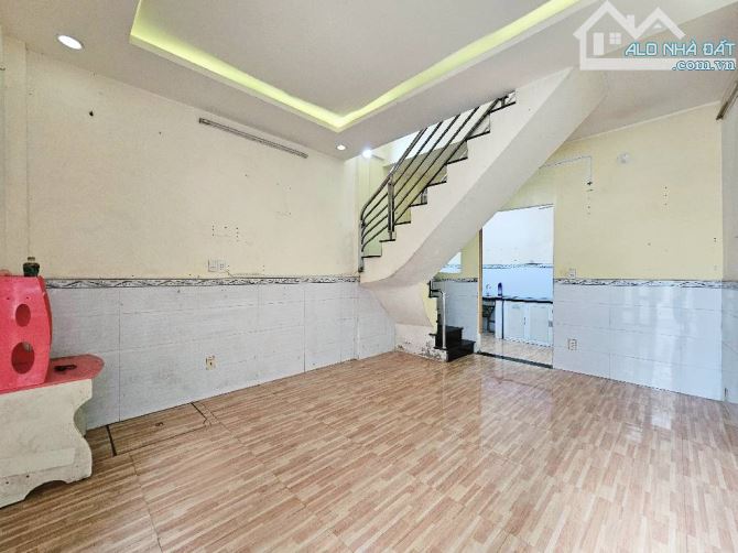 🌟NHÀ ĐẸP 2 TẦNG, GẦN SÂN BAY, ĐƯỜNG NGUYỄN VĂN CÔNG, P3, GÒ VẤP, GIÁ CHỈ 3,78O TỶ TL. - 2