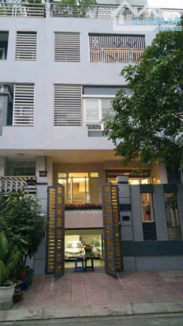 Bán nhà Bình Thạnh - khu biệt thự - 120m2 - ngang 6m - 5 tầng + hầm 4 ô tô - 2