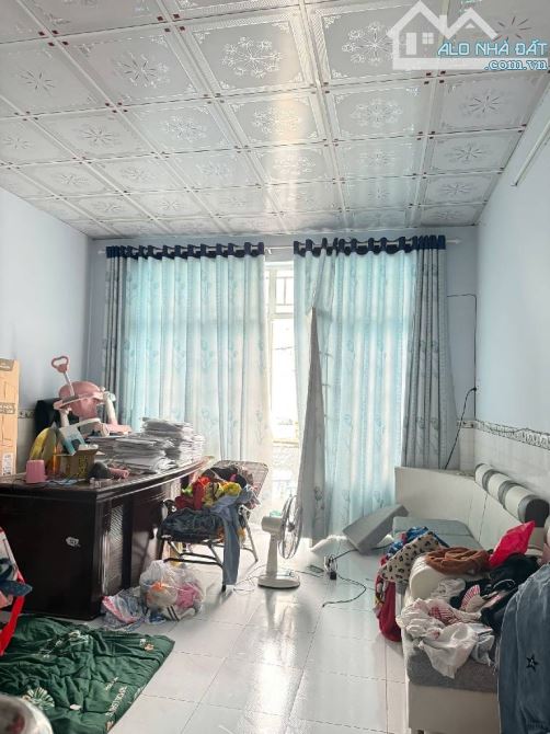 BÌNH TÂN - XE HƠI ĐỖ CỬA - NGANG KHỦNG 5M - DT 129M2 VỪA Ở VỪA KD NHÀ TRỌ, THU NHẬP 15TR/ - 2