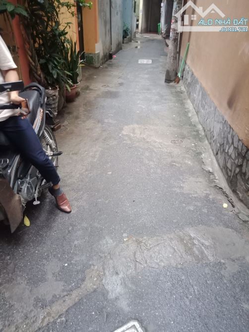 BÁN GẤP LÔ ĐẤT MAI DỊCH- DOÃN KẾ THIỆN, DT 108M, MT 9M, HAI MẶT ĐƯỜNG- SÁT CHỢ ĐỒNG XA- GI - 2