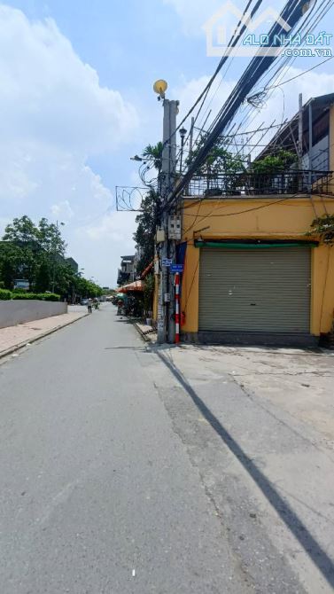 NHÀ 5T P VIỆT HƯNG LONG BIÊN .DT 35M2 GẦN CHỢ KIM QUAN .GIÁ  NHỈNH 6Đ - 2